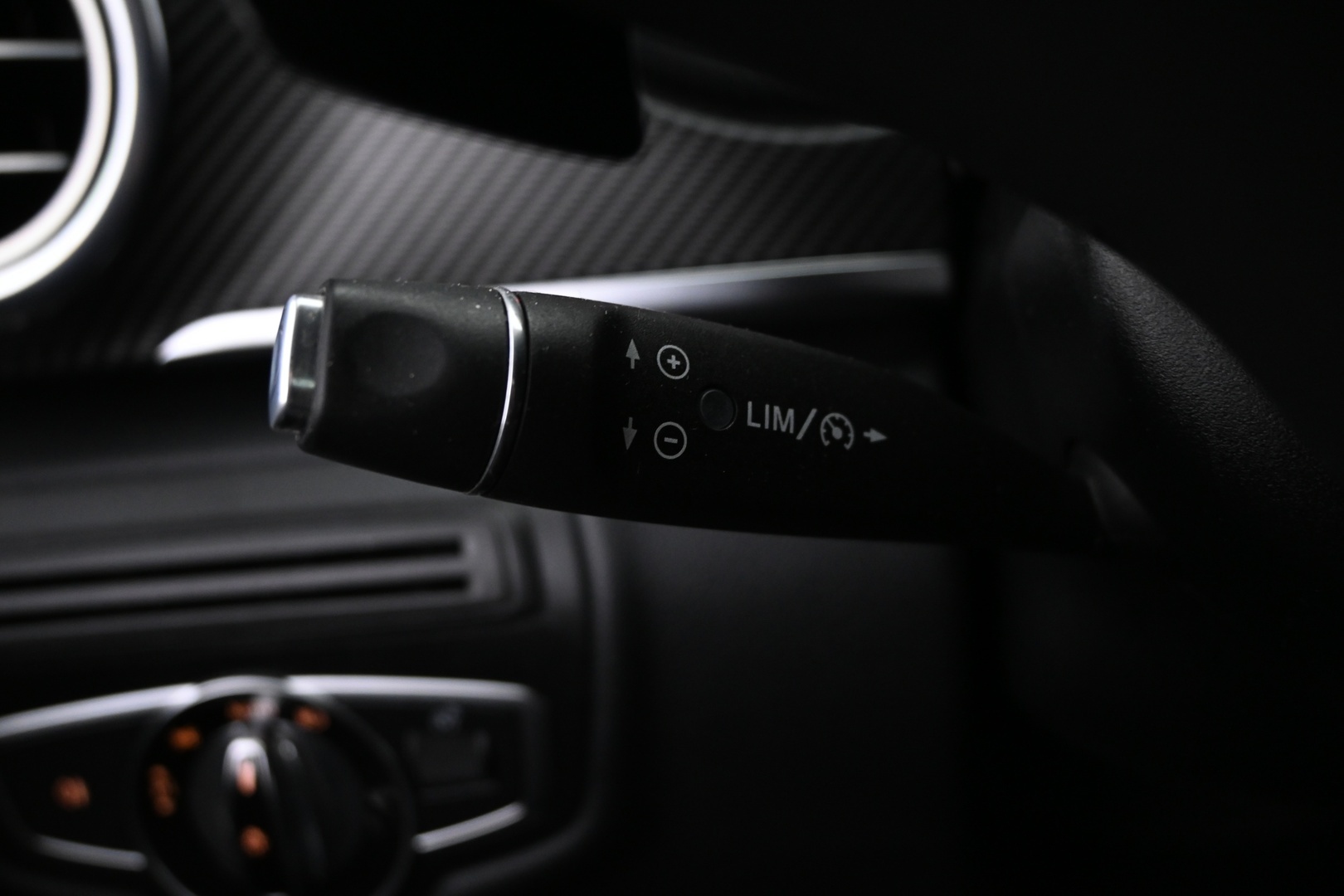 MERCEDES-BENZ V 2017