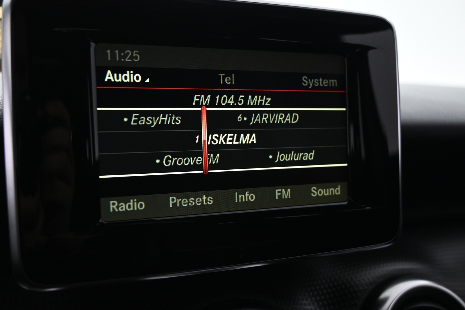 MERCEDES-BENZ A 2014