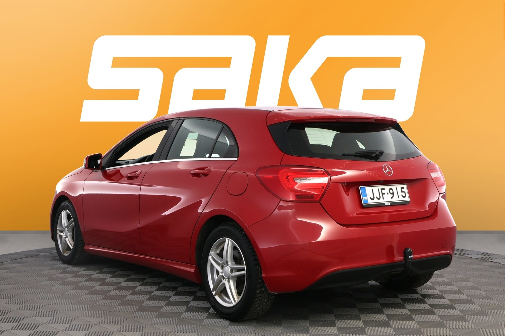 MERCEDES-BENZ A 2014