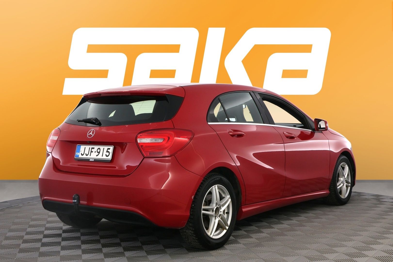 MERCEDES-BENZ A 2014