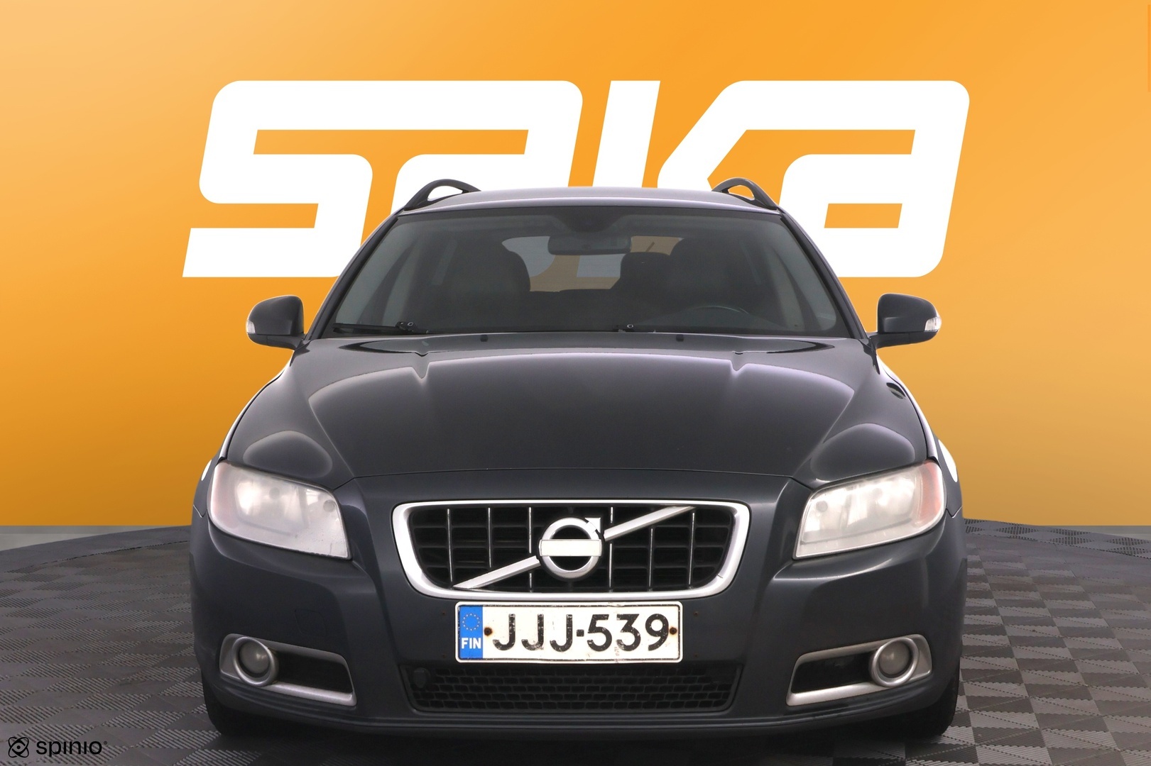VOLVO V70 2009