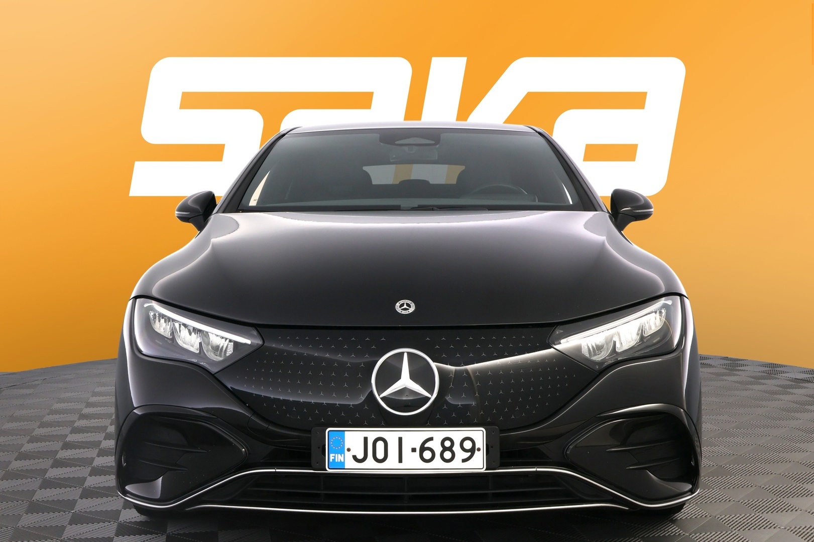 MERCEDES-BENZ EQE 2022