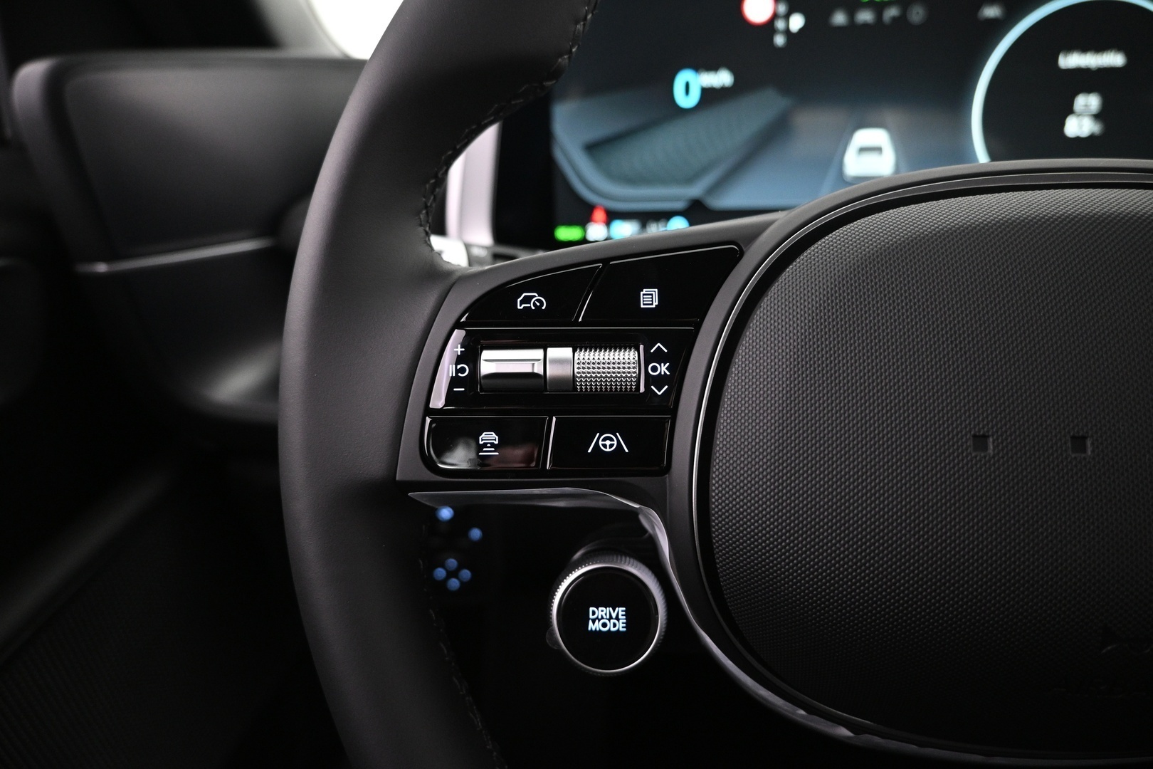 HYUNDAI IONIQ plug-in 2025