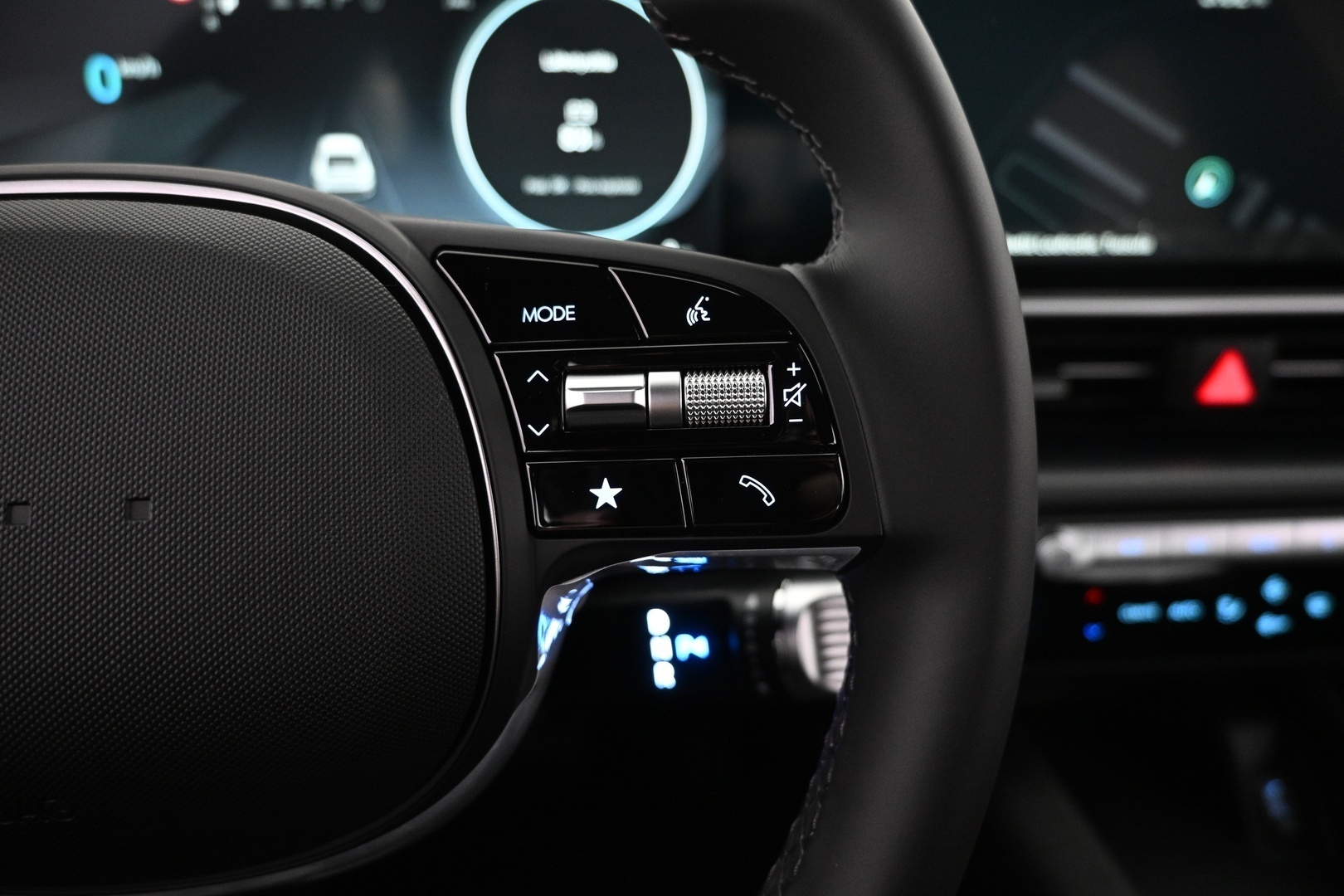 HYUNDAI IONIQ plug-in 2025