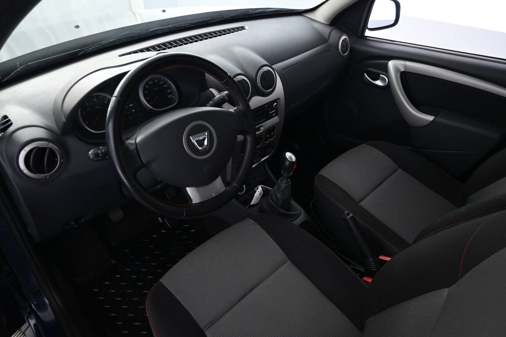 DACIA Duster 2013