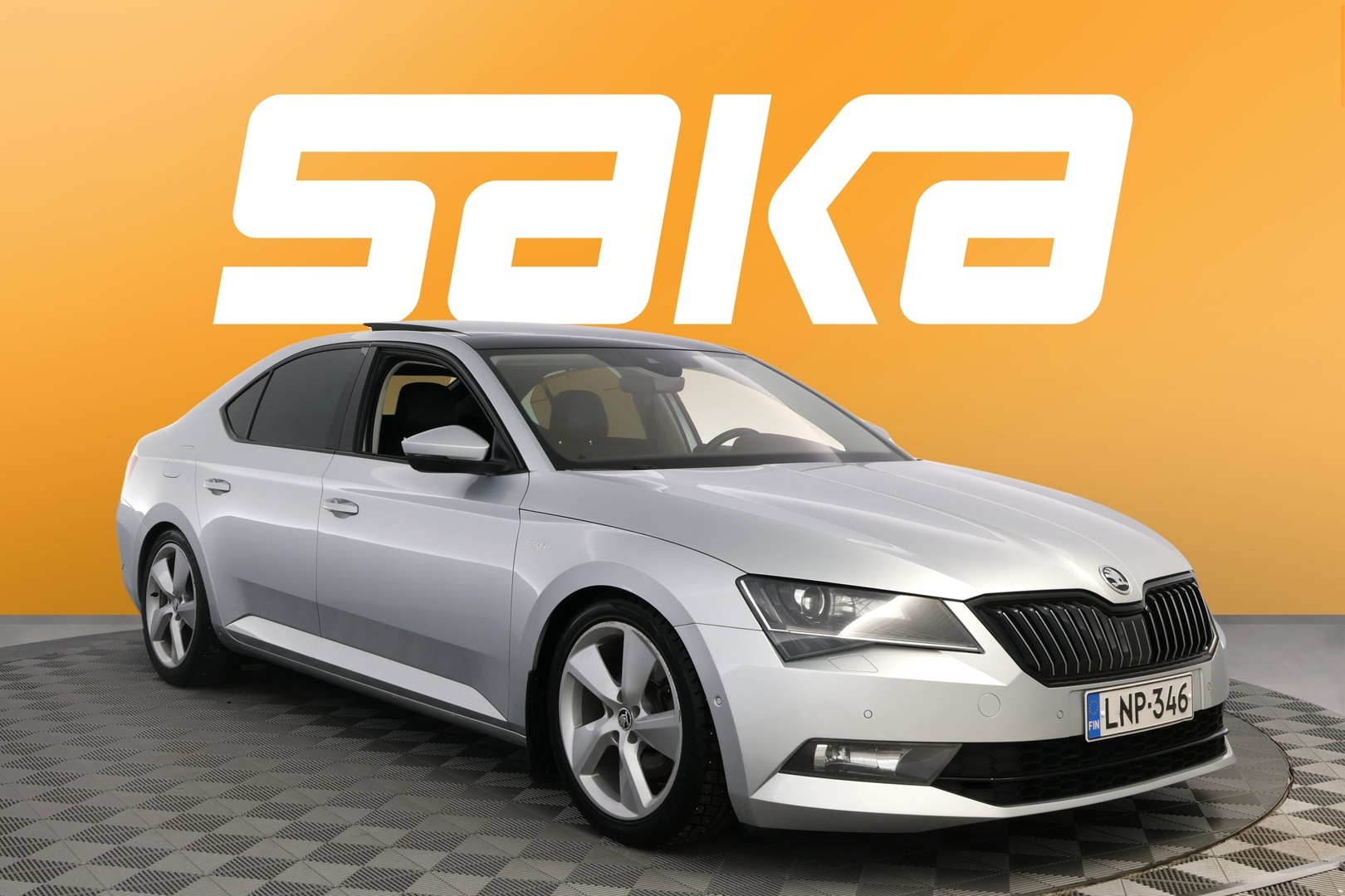 SKODA Superb 2016