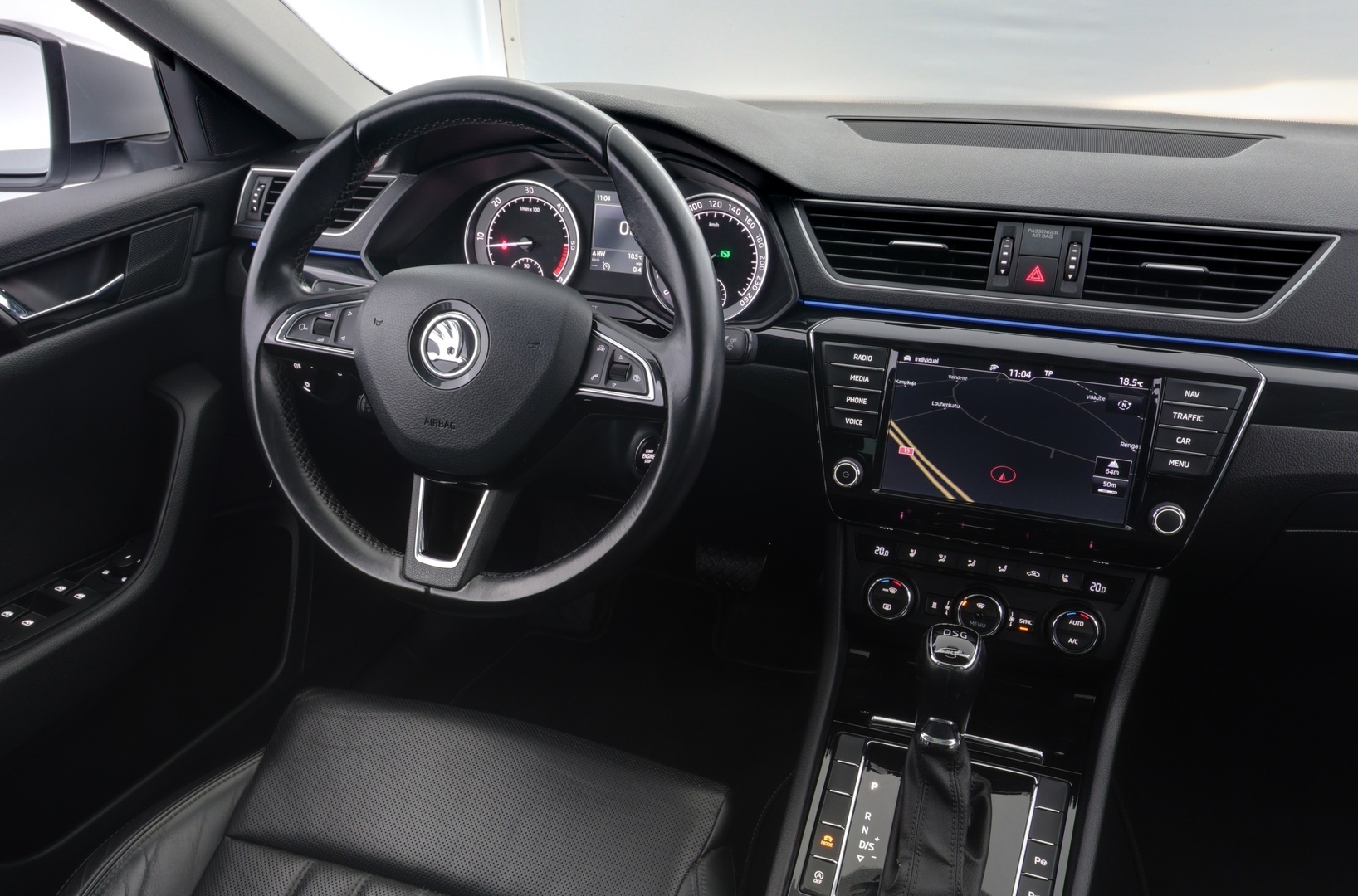 SKODA Superb 2016