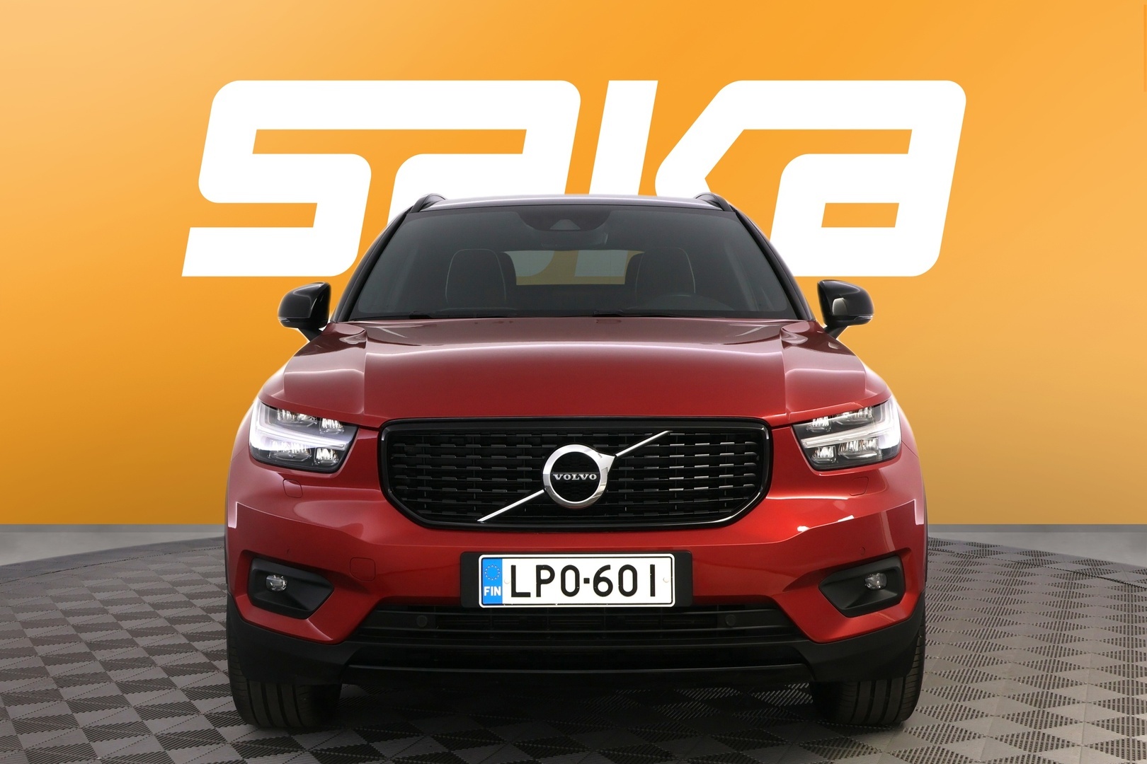 VOLVO XC40 2021
