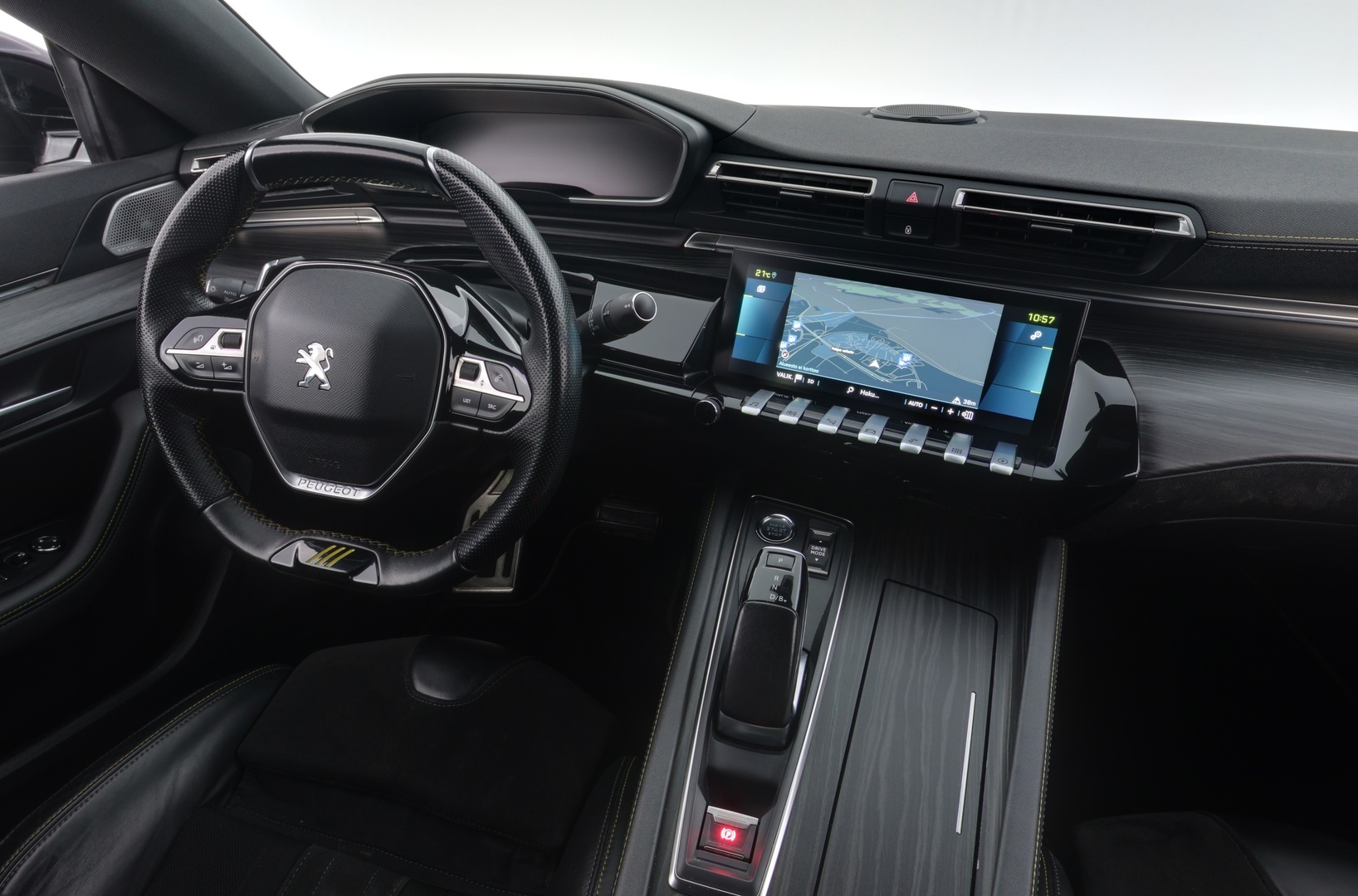 PEUGEOT 508 2021