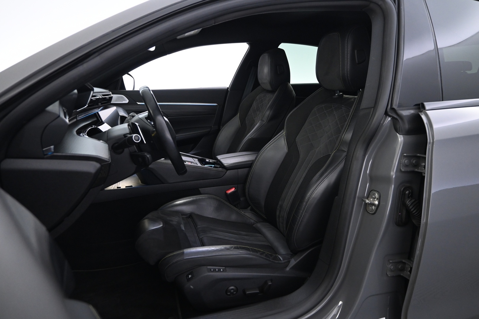 PEUGEOT 508 2021