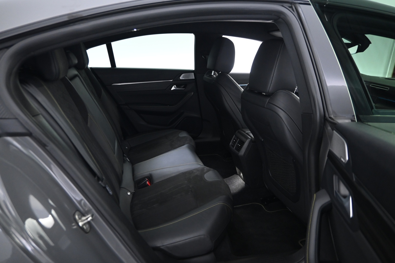 PEUGEOT 508 2021