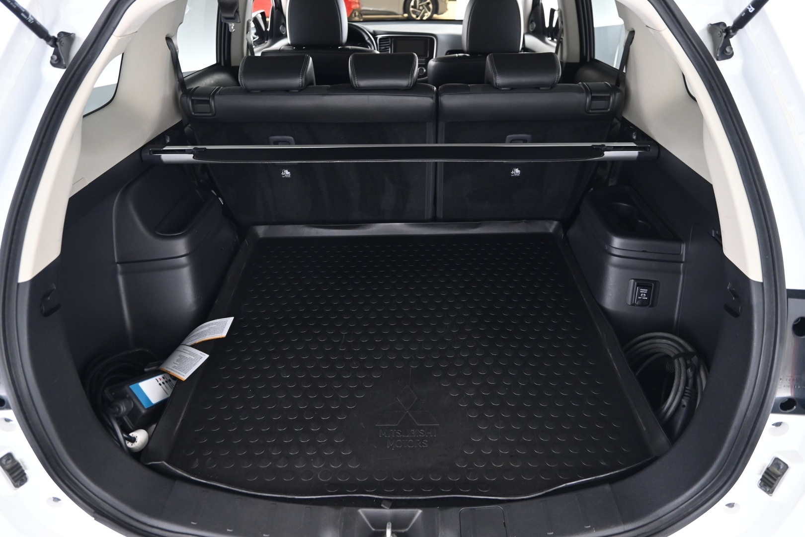 MITSUBISHI Outlander 2019