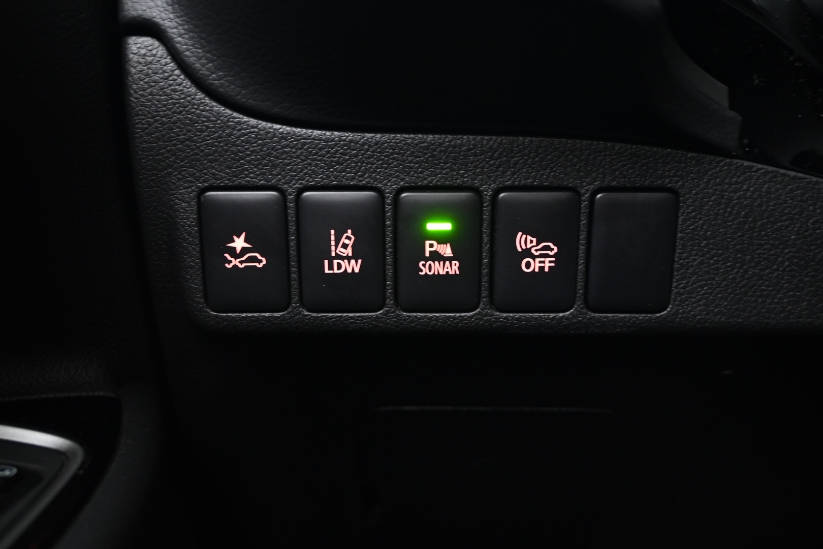 MITSUBISHI Outlander 2019