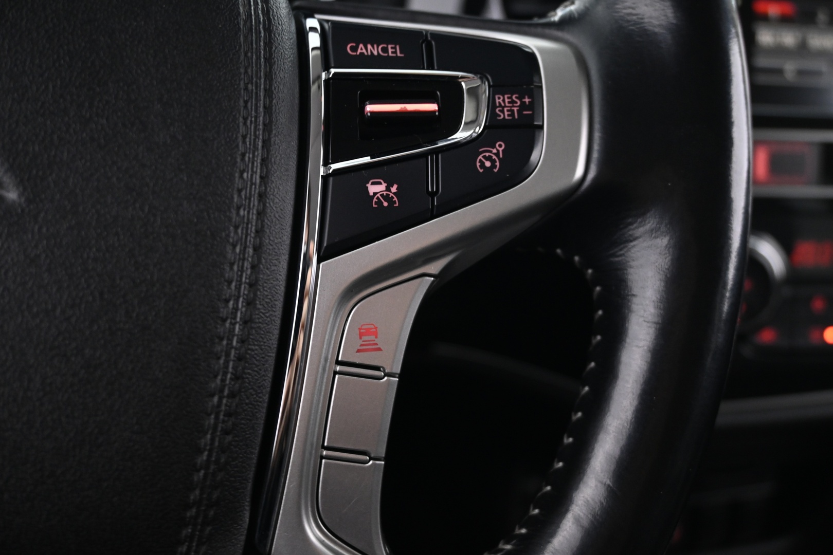 MITSUBISHI Outlander 2019