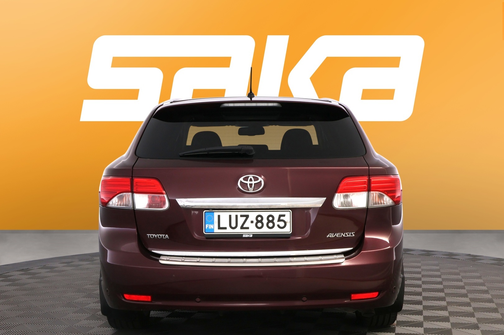TOYOTA Avensis 2013