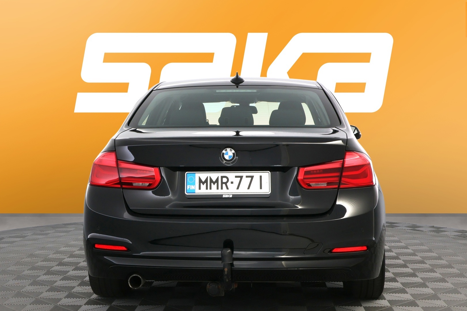 BMW 318 2016