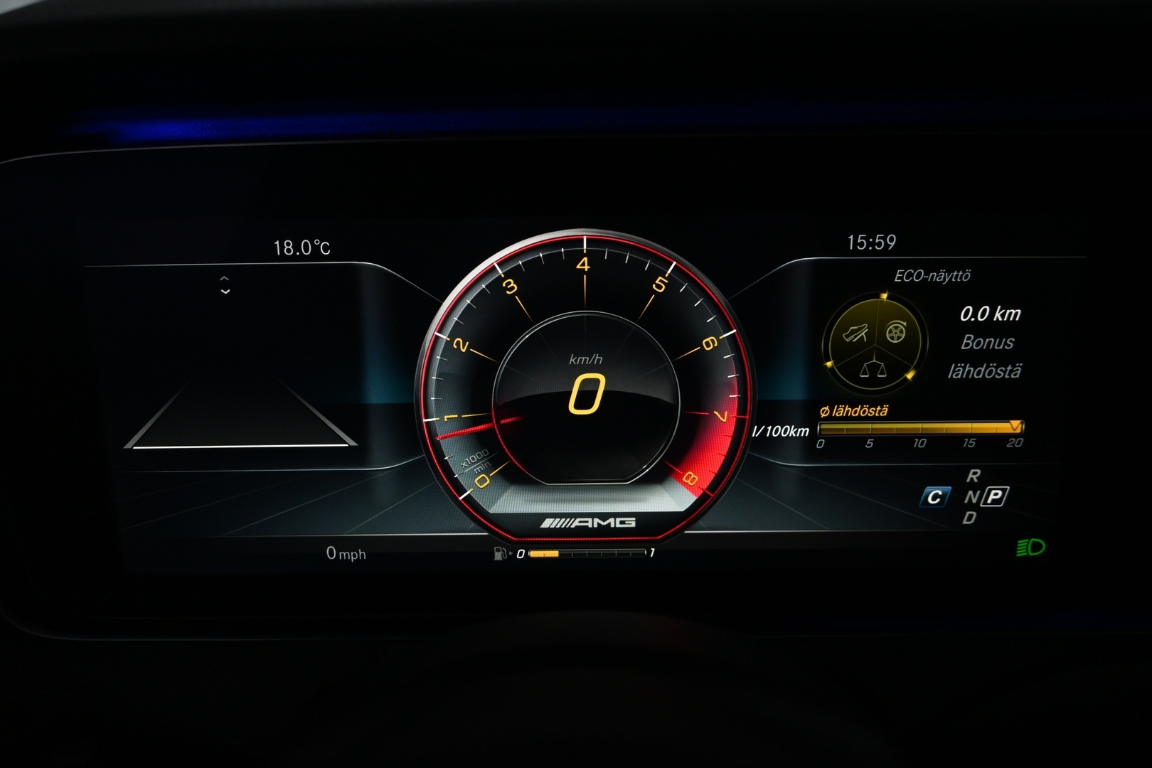 MERCEDES-BENZ E 2019