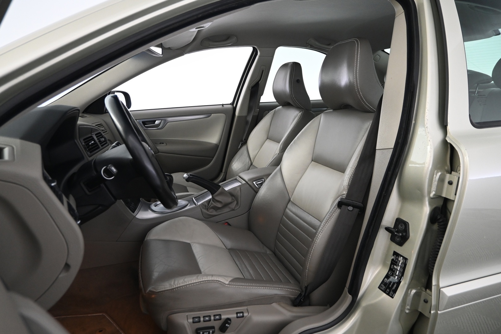 VOLVO S60 2006