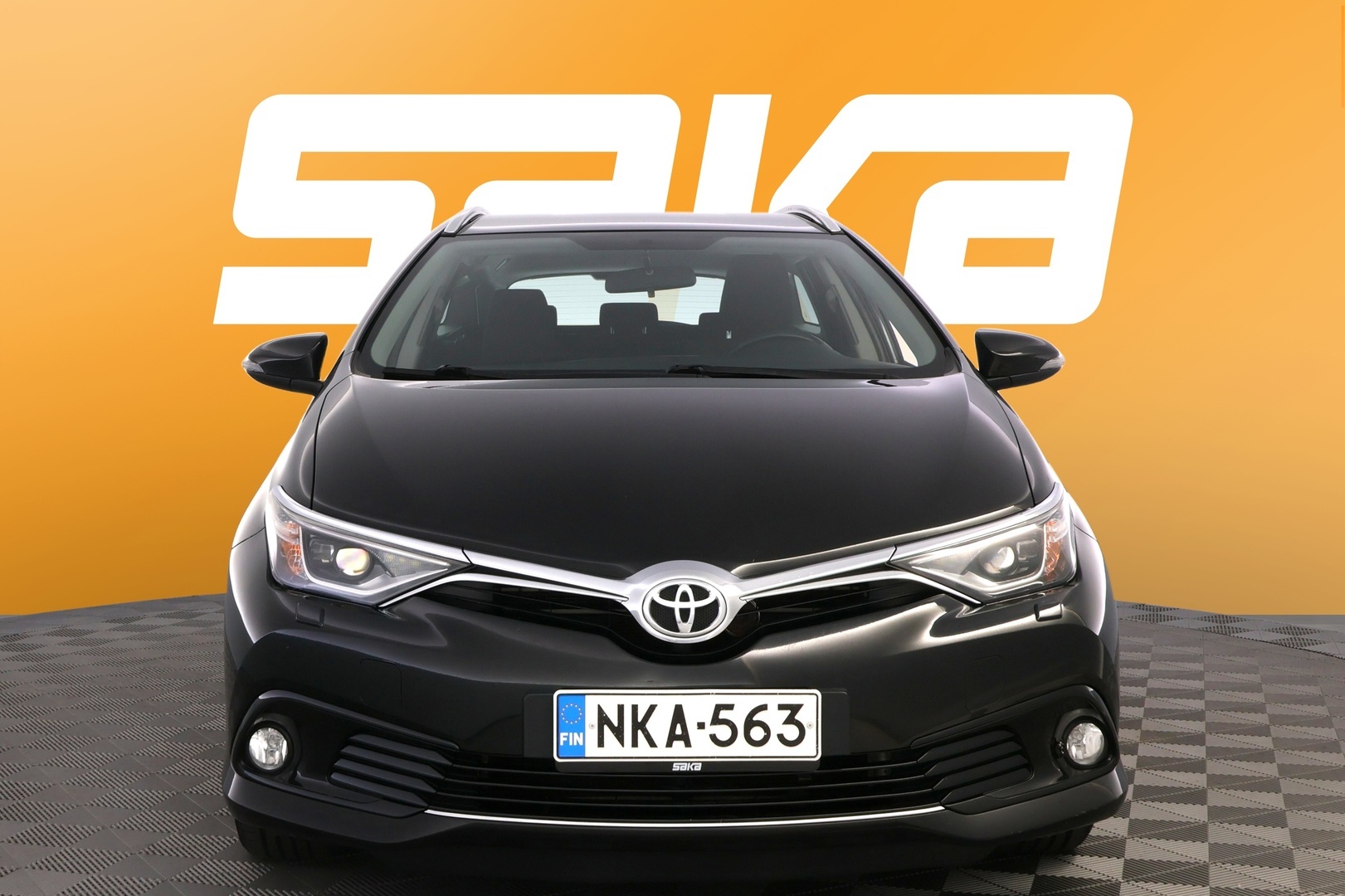 TOYOTA Auris 2016