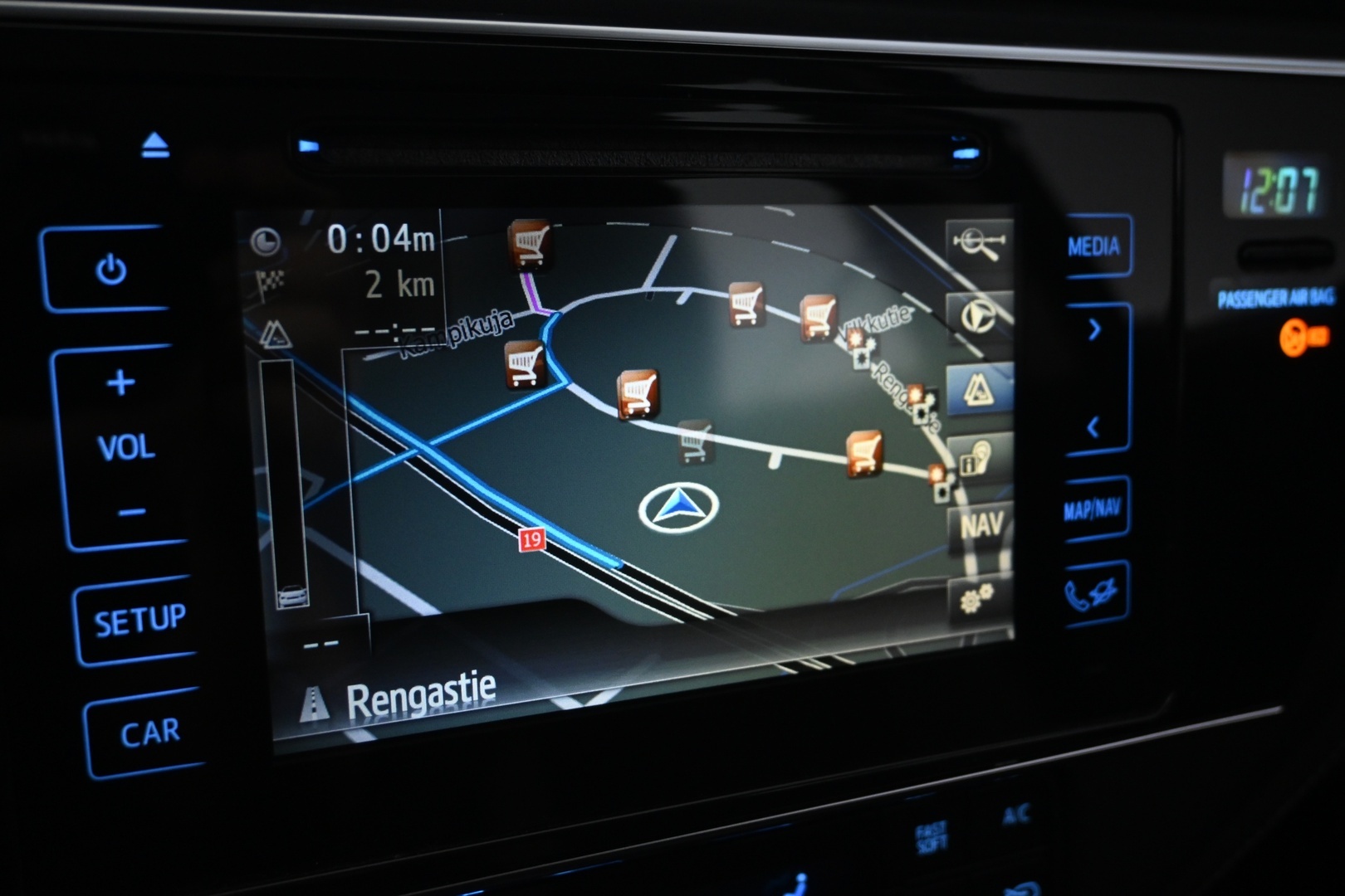 TOYOTA Auris 2016