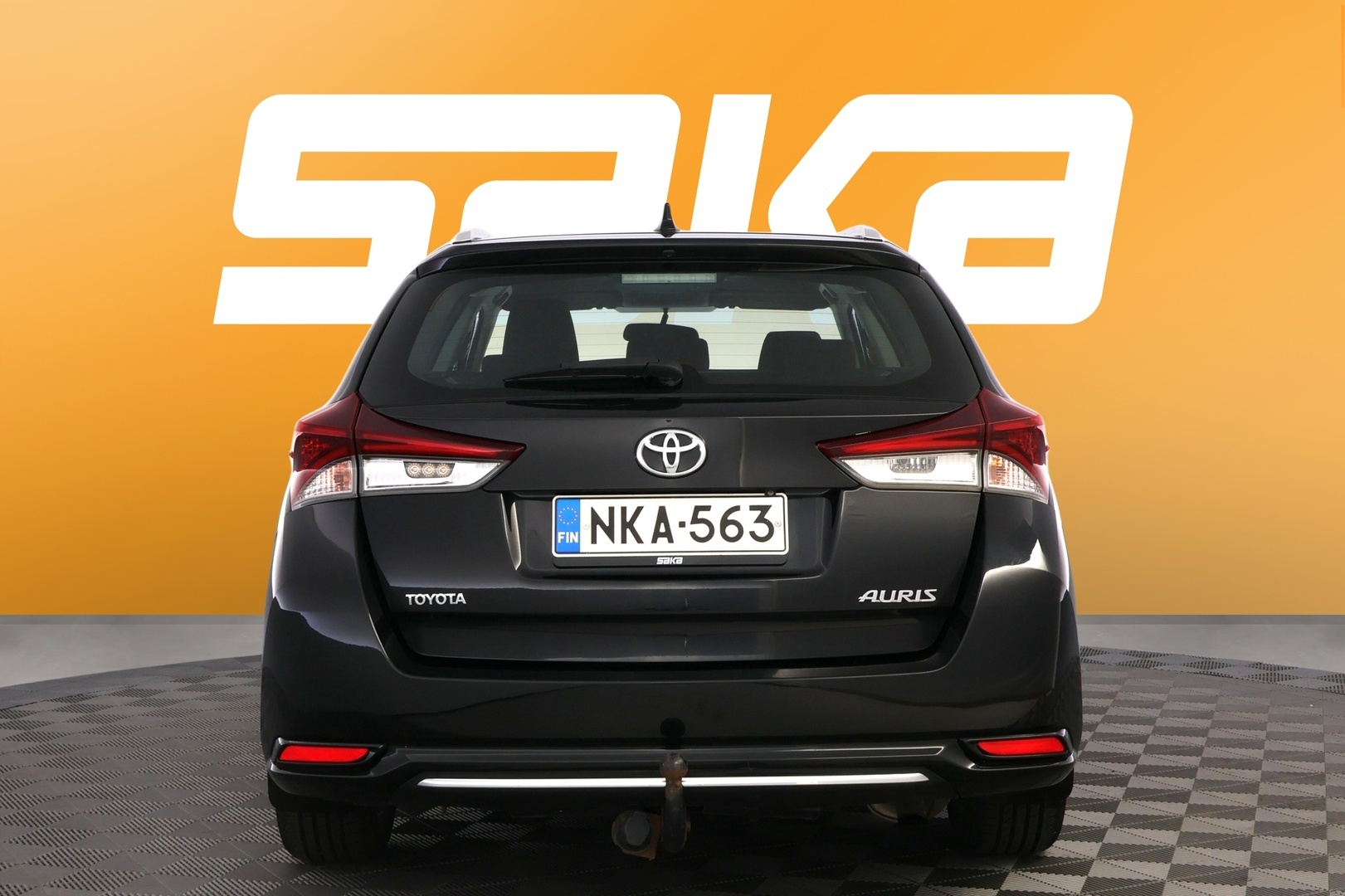 TOYOTA Auris 2016