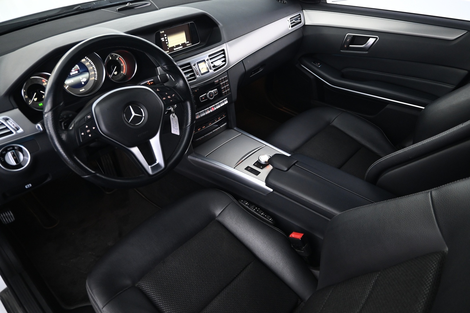 MERCEDES-BENZ E 2014