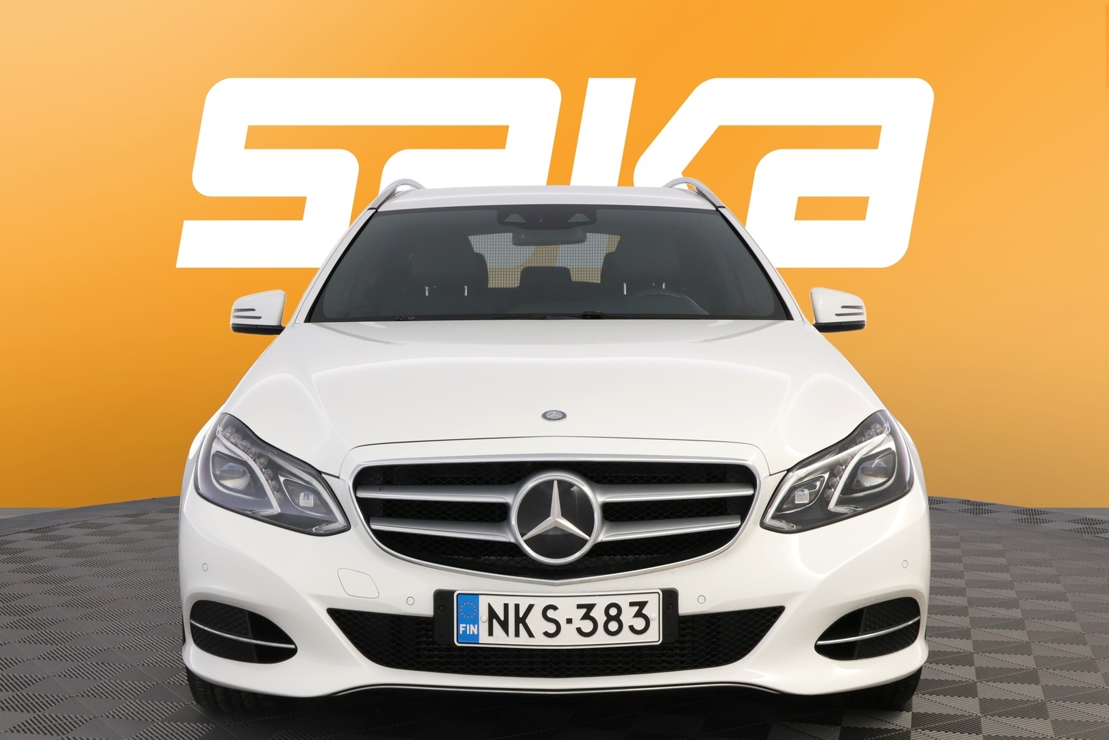 MERCEDES-BENZ E 2014