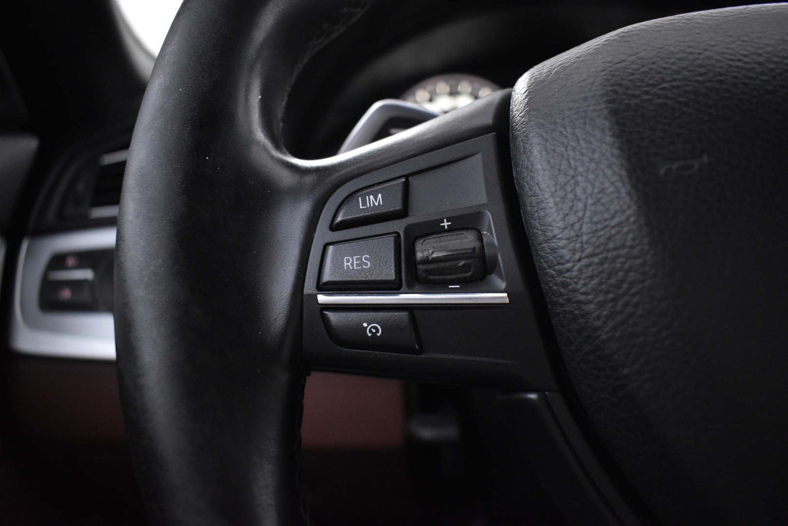 BMW 525 2012