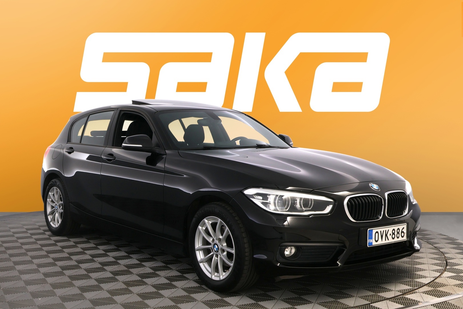 BMW 118 2016