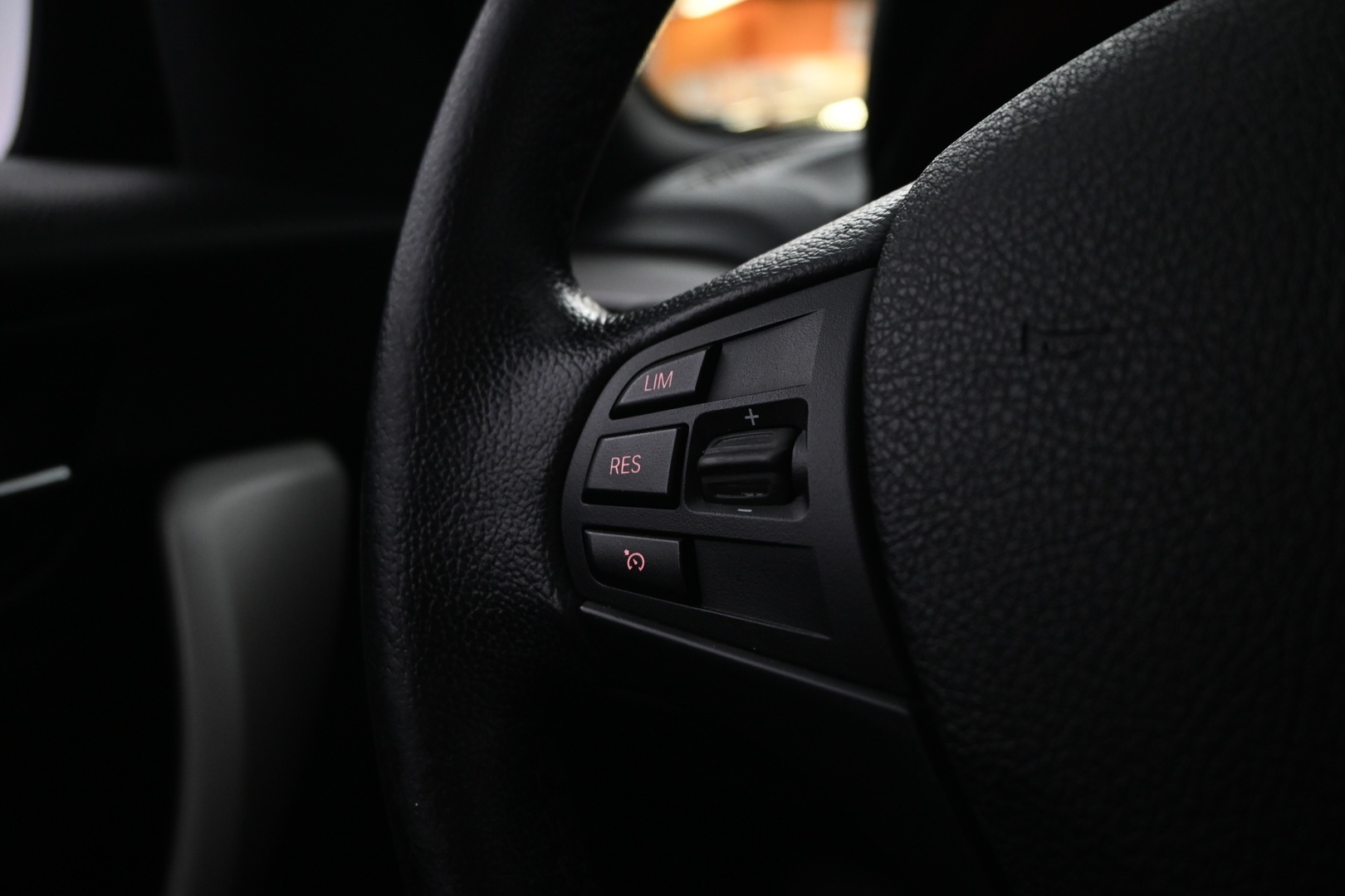 BMW 118 2016