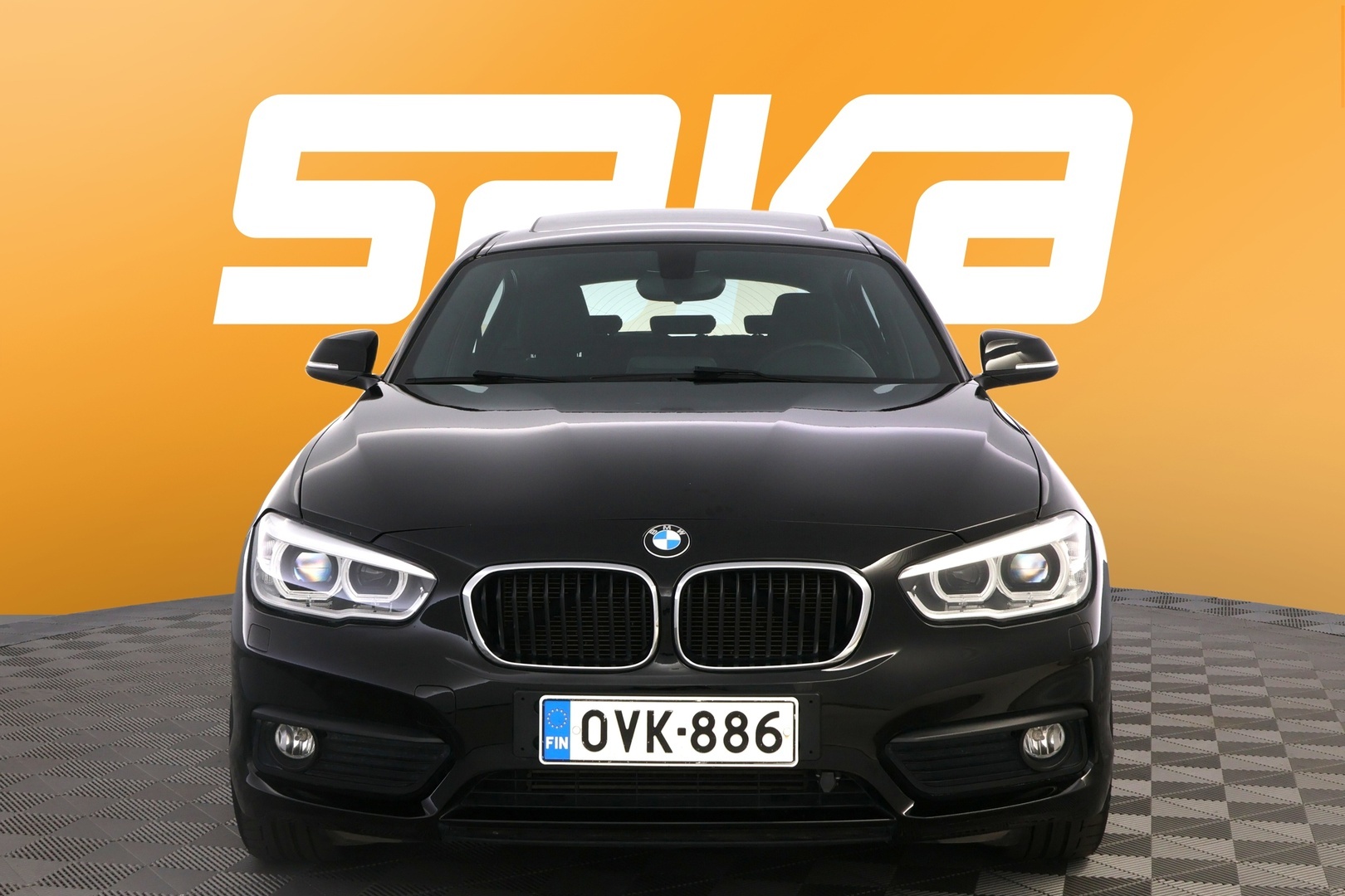 BMW 118 2016