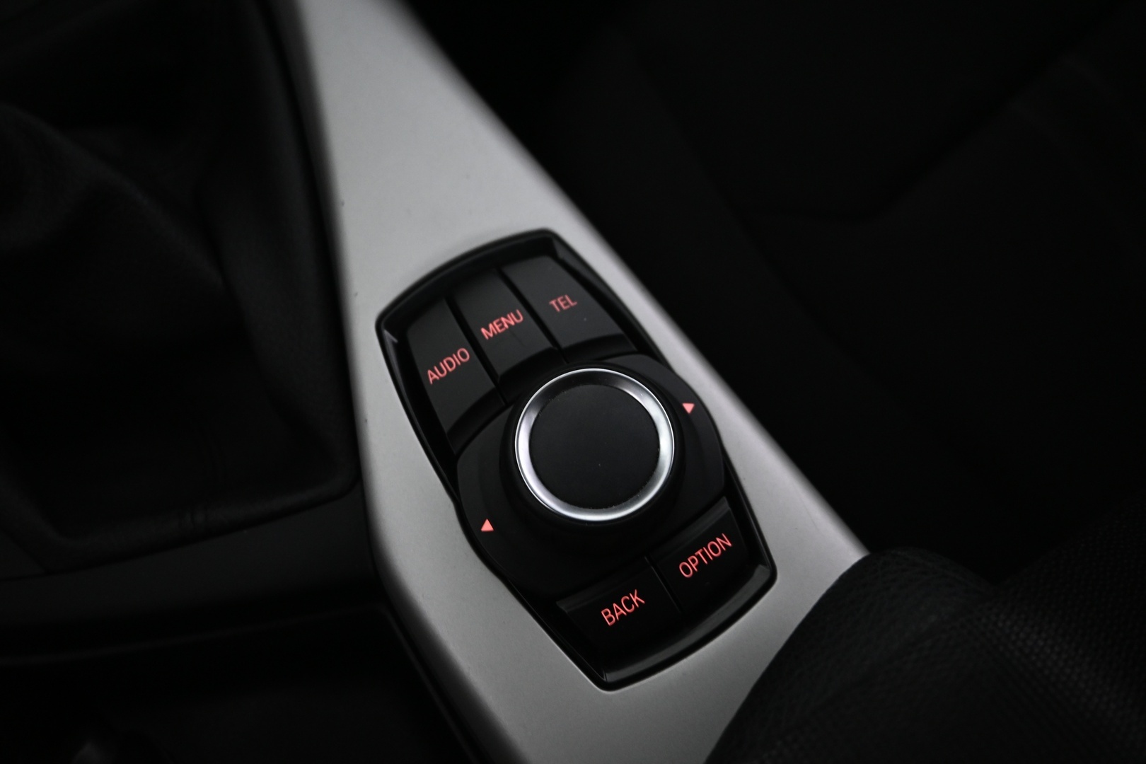 BMW 118 2016