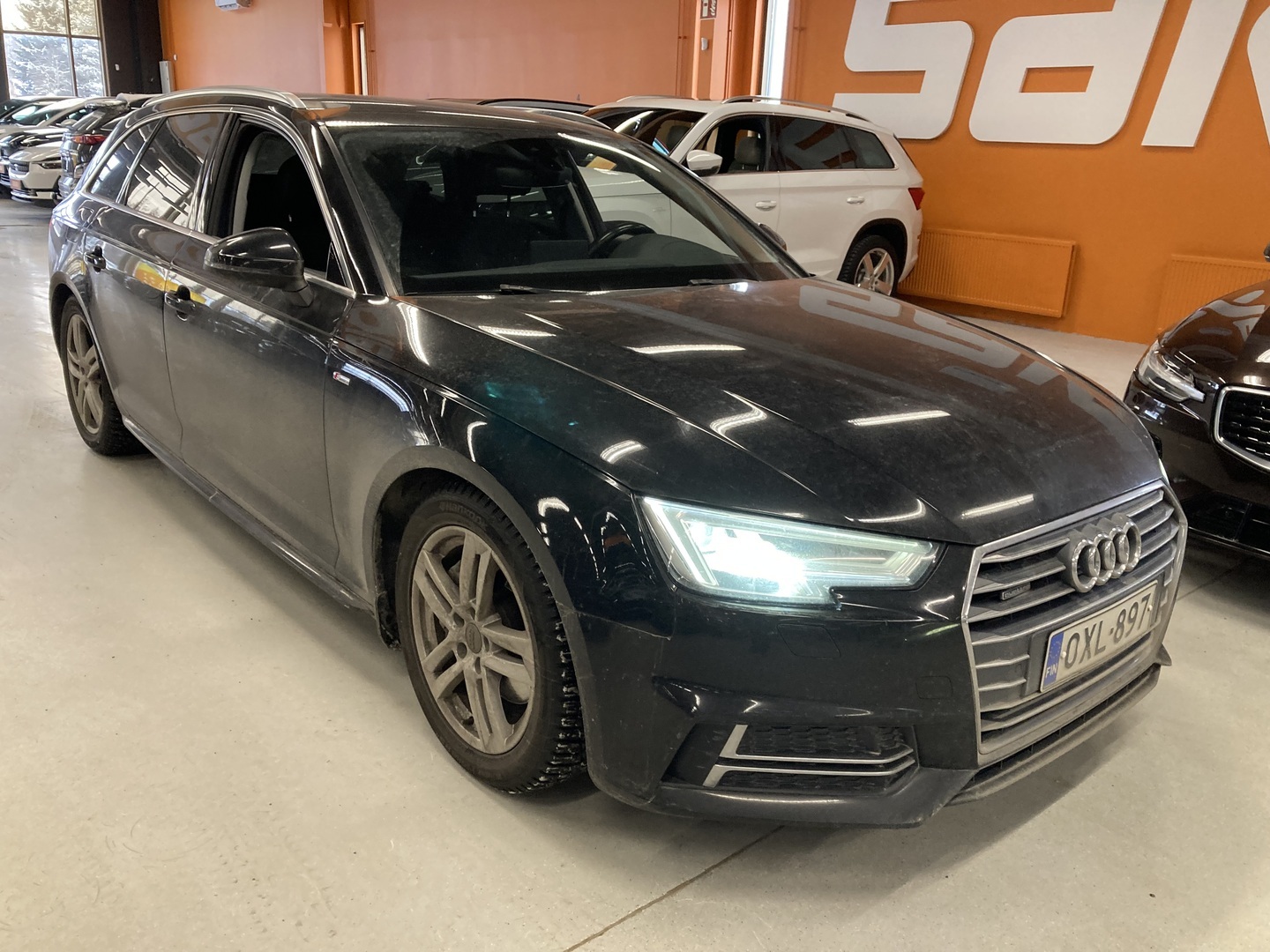 AUDI A4 2018