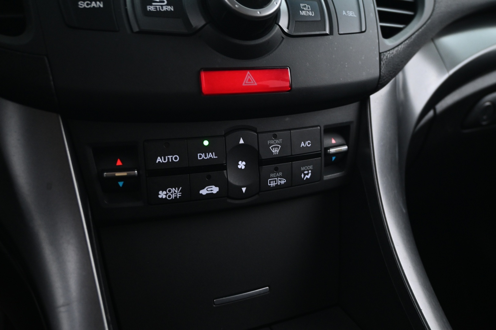 HONDA Accord 2011