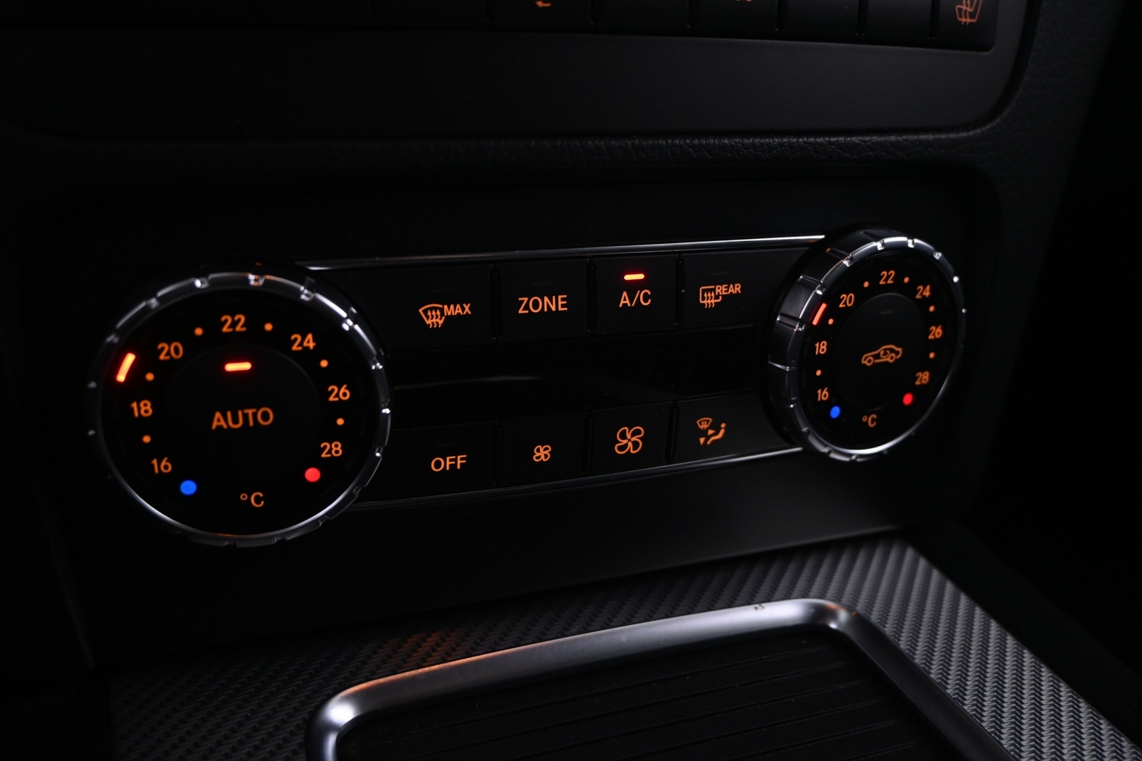 MERCEDES-BENZ GLK 2013