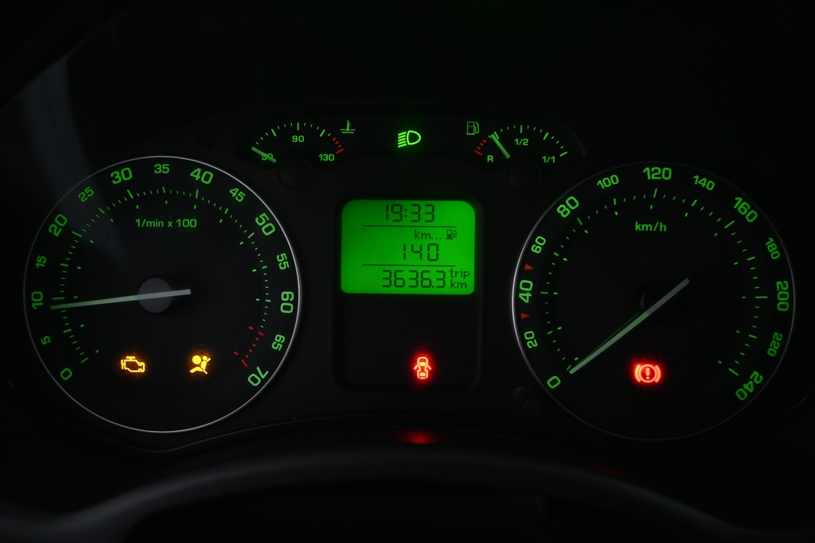 SKODA Octavia 2004