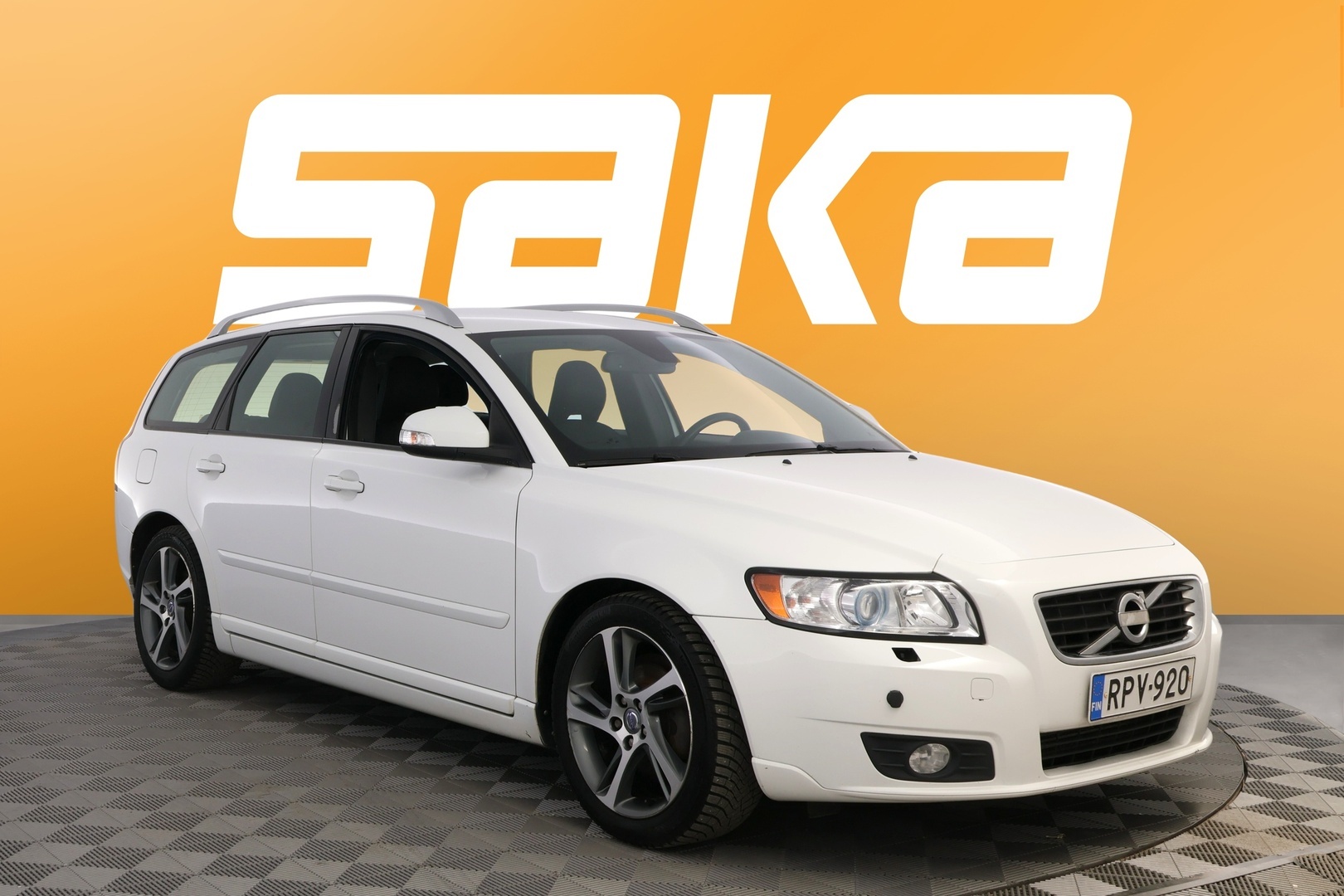 VOLVO V50 2012