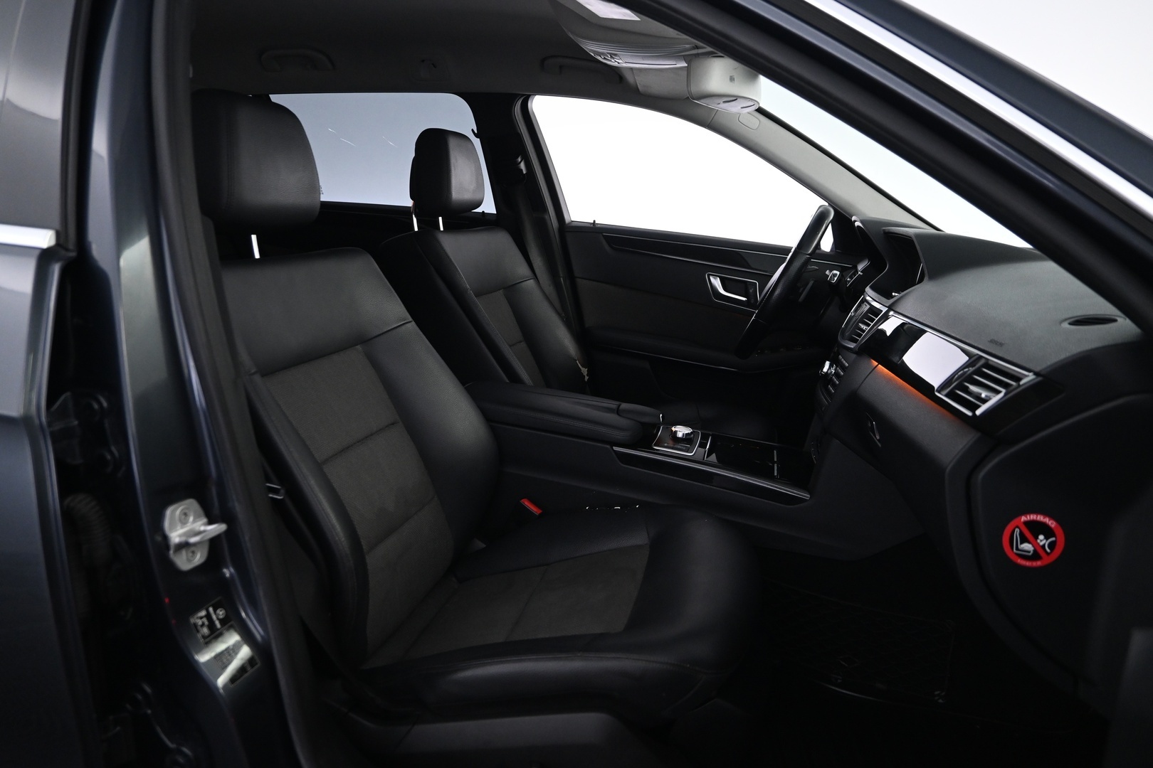 MERCEDES-BENZ E 2013