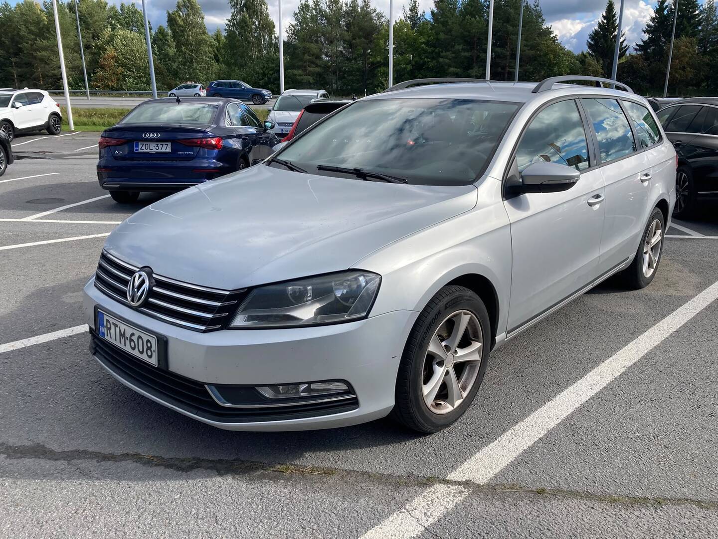 VOLKSWAGEN Passat 2014