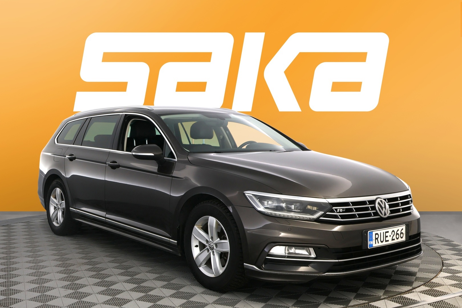 VOLKSWAGEN Passat 2016
