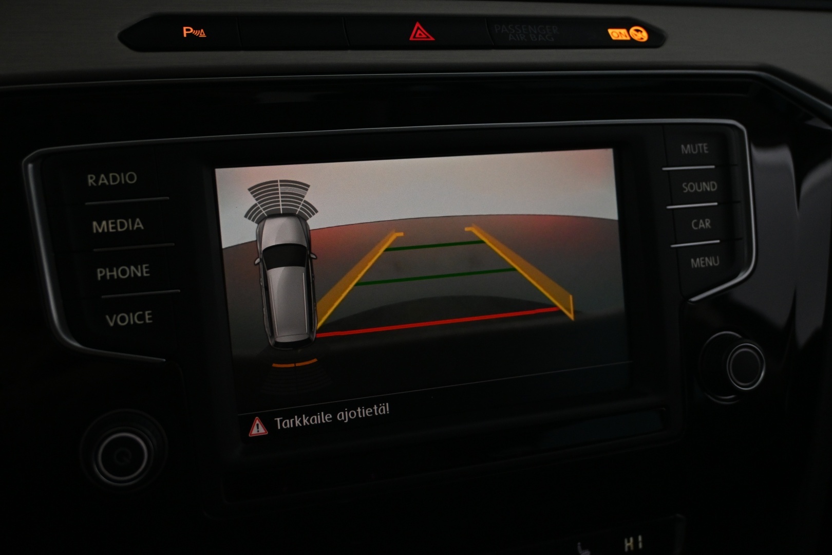 VOLKSWAGEN Passat 2016