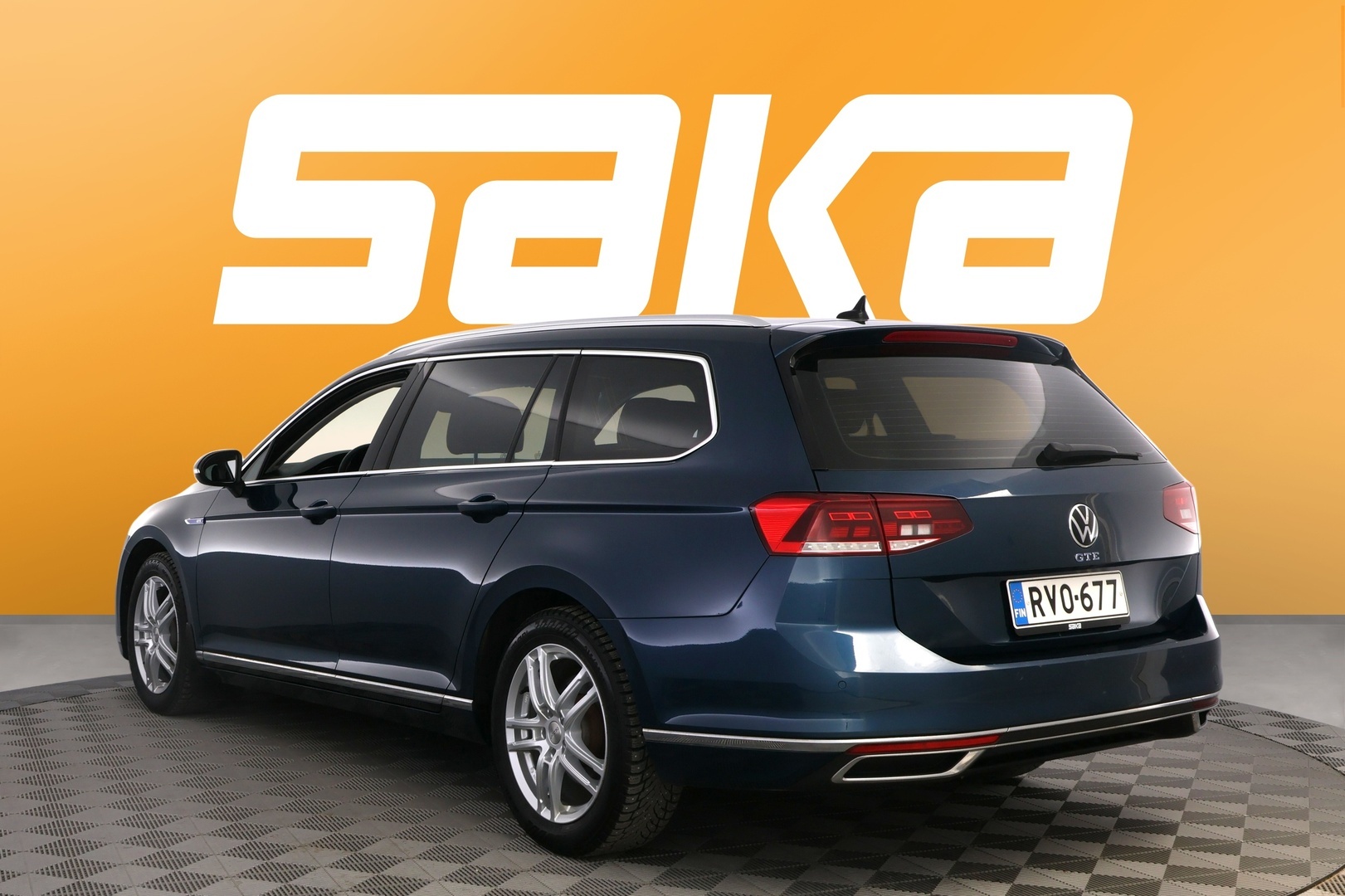 VOLKSWAGEN Passat 2021