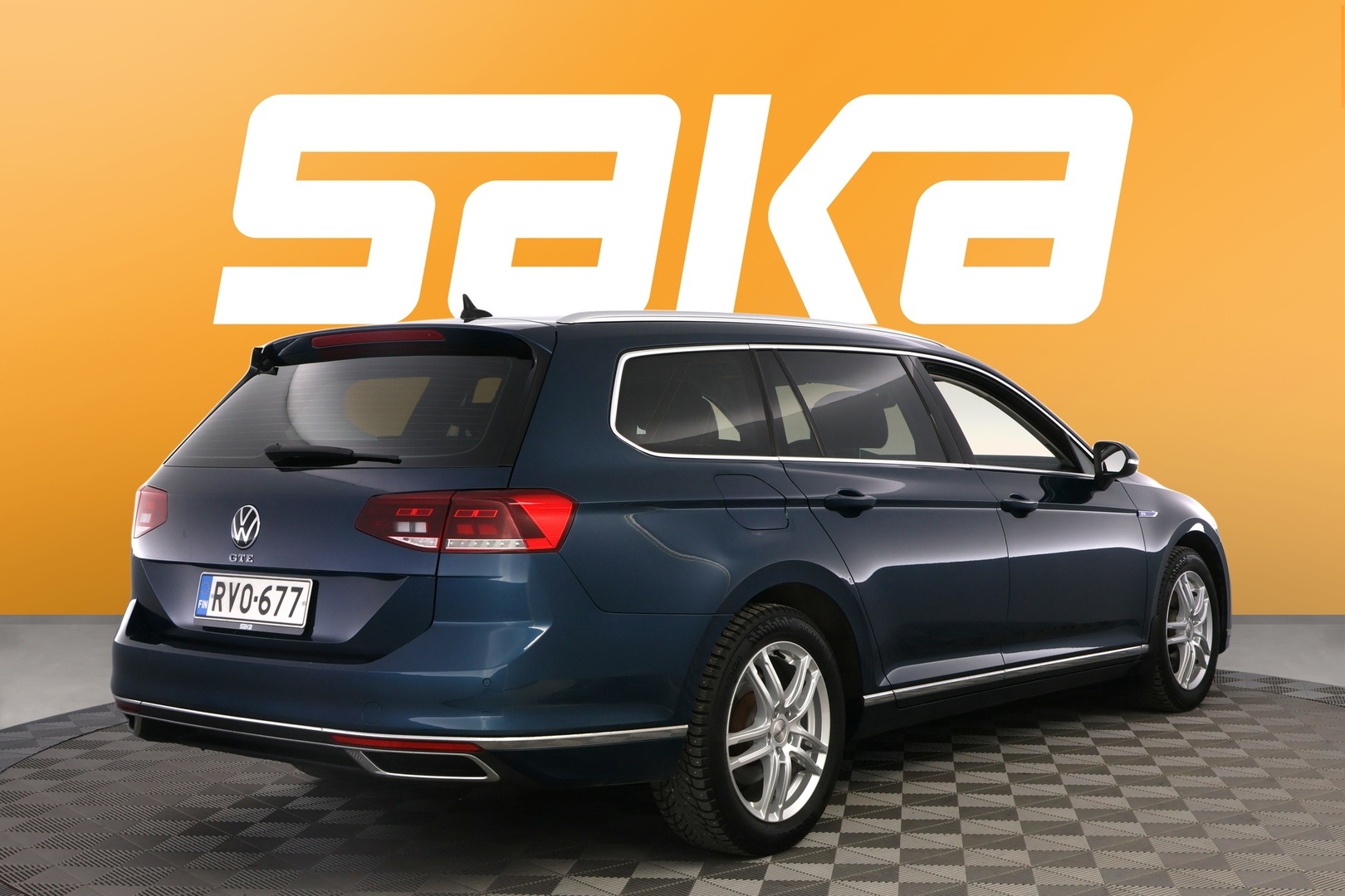 VOLKSWAGEN Passat 2021