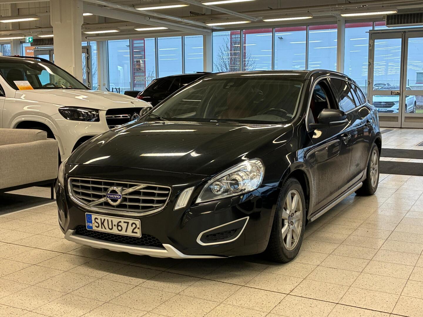 VOLVO V60 2013