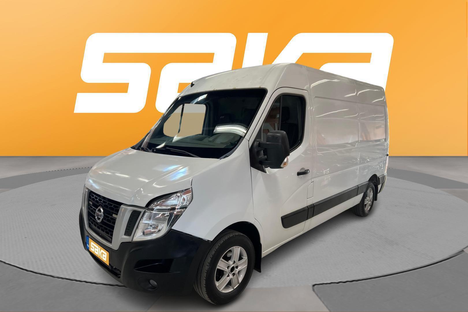 NISSAN NV400 2015