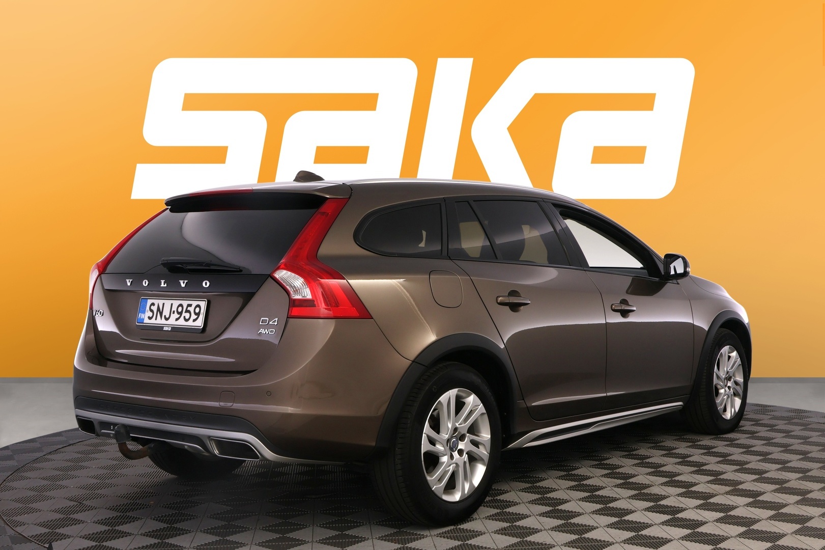 VOLVO V60 Cross Country 2015