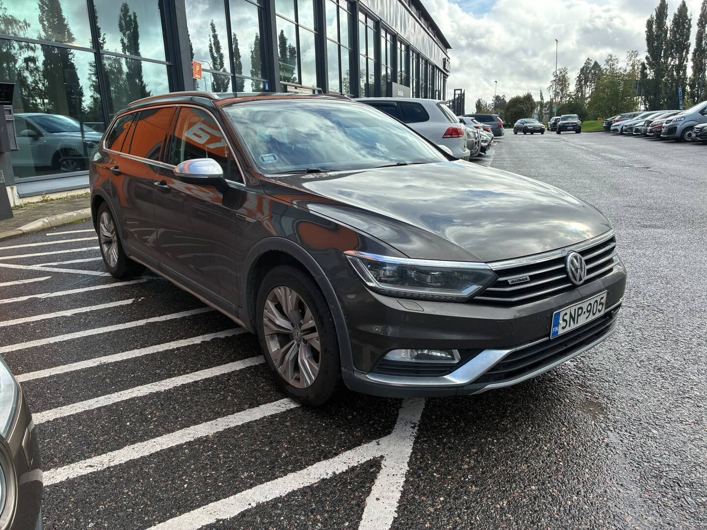 VOLKSWAGEN Passat 2016