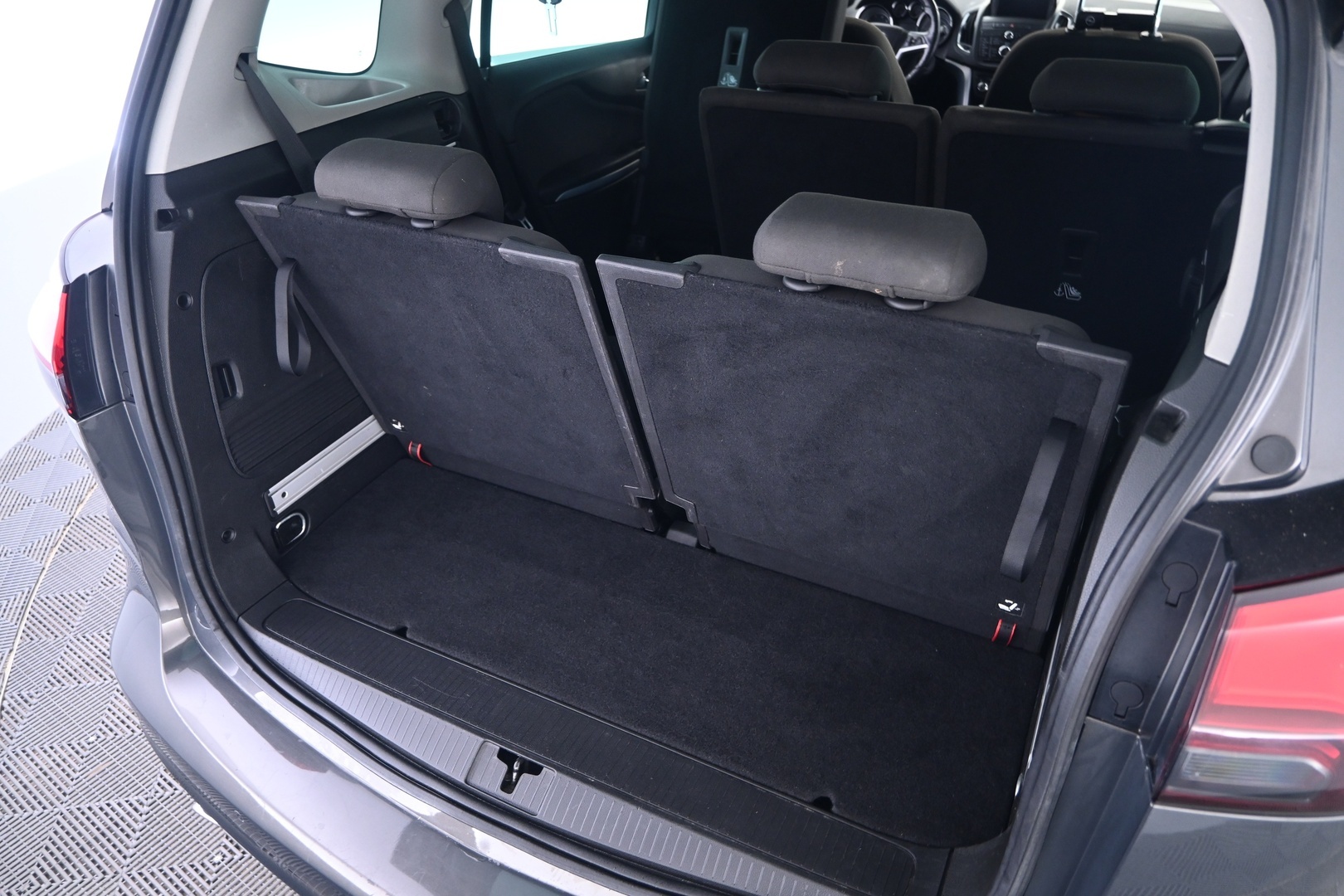 OPEL Zafira Tourer 2016