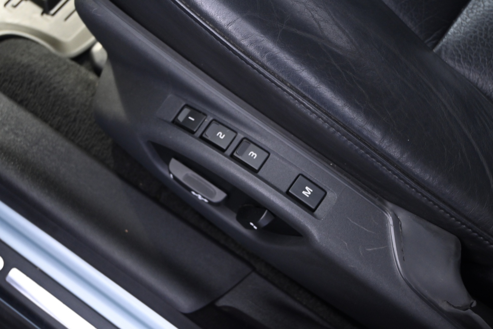 VOLVO V70 2008