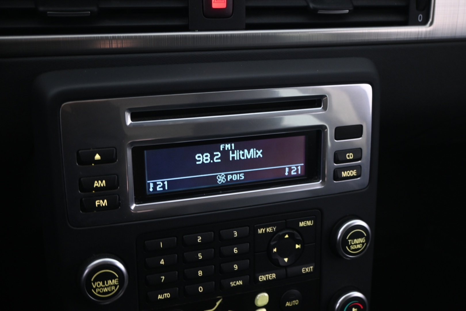 VOLVO V70 2008